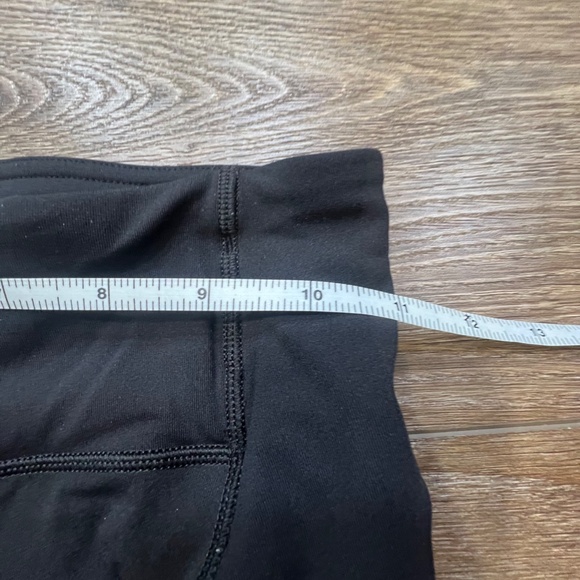 Lululemon Speed Up Crop Women's Leggings, Black, Size 2, 21" Inseam - Picture 10 of 13